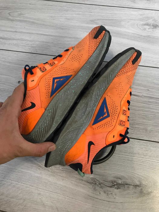 Buty trekkingowe Nike Pegasus Trail rozm. 43