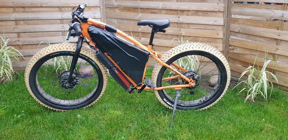 Rower elektryczny z napędem na dwa koła 80km/h
