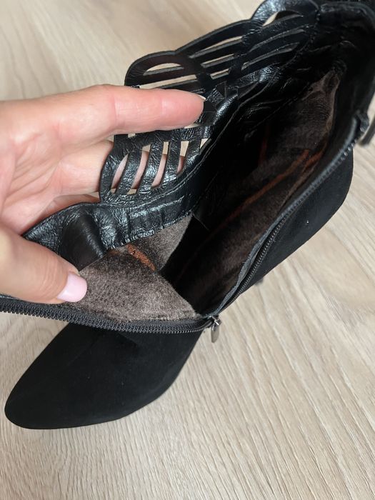 Замшеві черевички