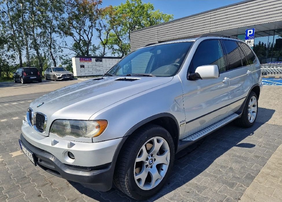 Продам BMW x5 e53