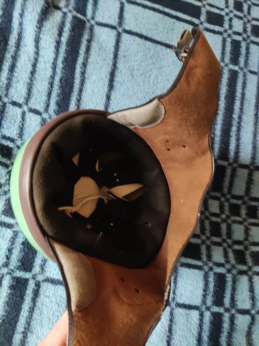 Orzeszek kask z czasów PRL-u orginalny
