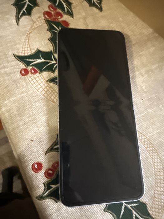 Samsung Z Flip 6 como novo