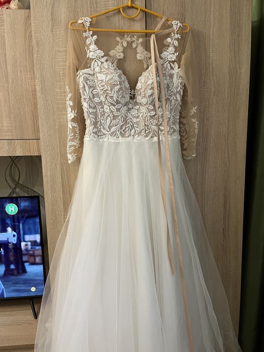 Продам платье