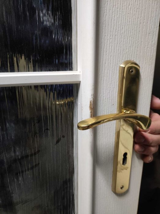 Sprzedam drzwi wewnetrzne białe