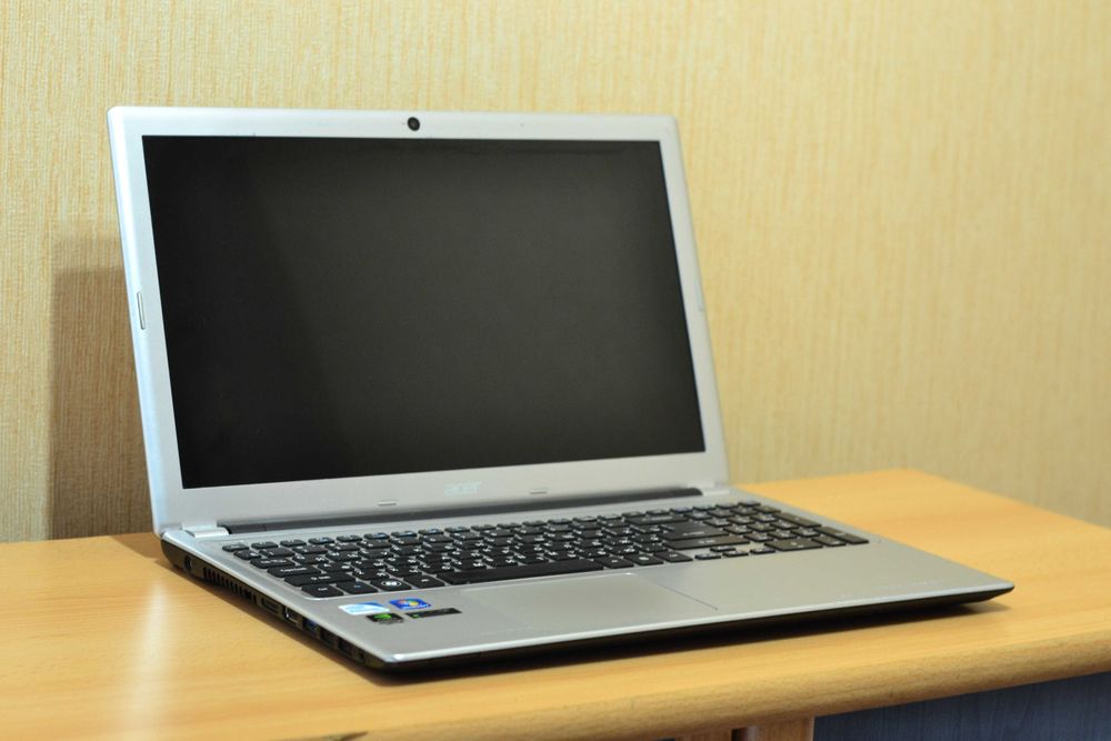 Сучасний Acer Aspire V13 Intel Core i5-6200U RAM8Gb SSD Батарея 8годин