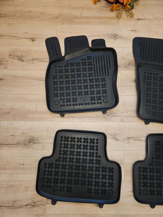 Dywaniki samochodowe 200214 REZAW PLAST SKODA KOROQ