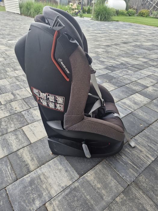 Fotelik Maxi Cosi Tobi 9-18kg