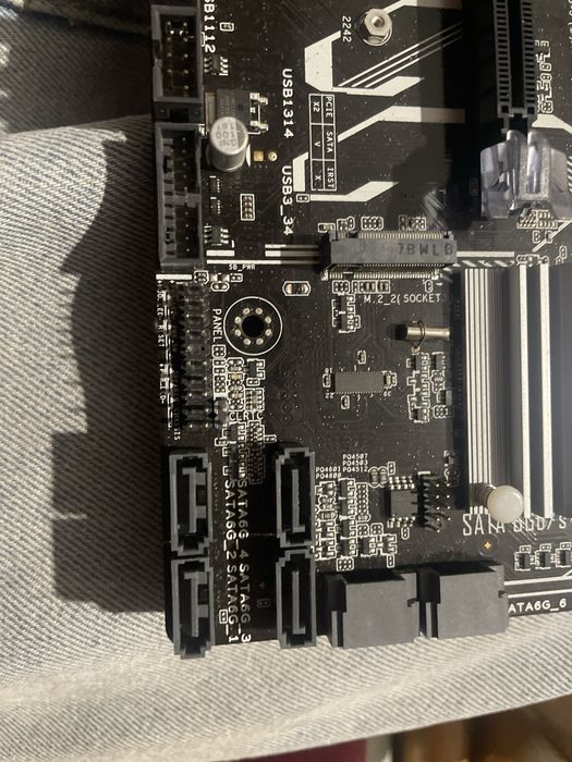 Материнська плата Atx формату h270-plus