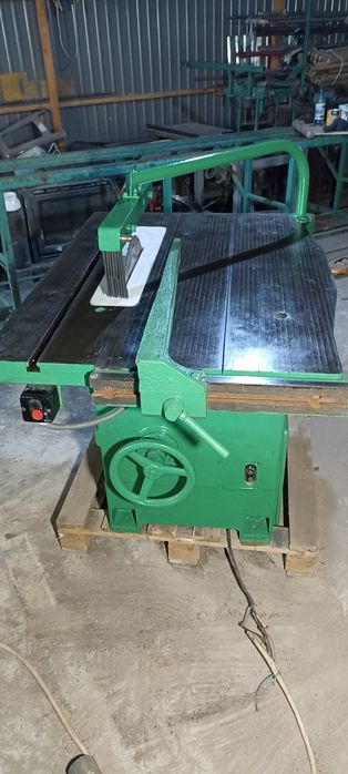 Деревообробний станок рейсмусний, фрезерний, циркулярка пила токарний