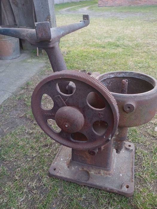 Niekompletny separator do mleka