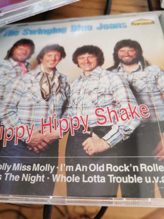 płyty  CD   zafoliowane