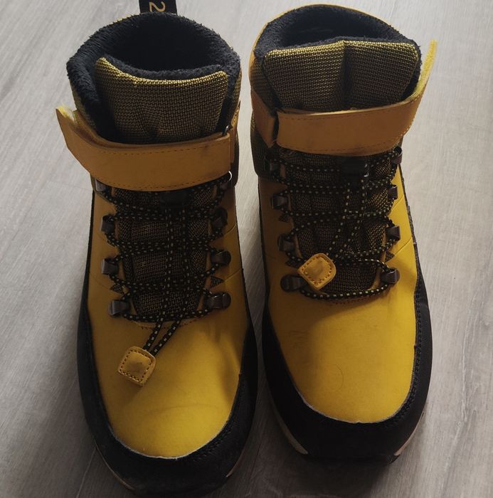 Reserved buty chłopięce trzewiki sneakersy wysokie 39