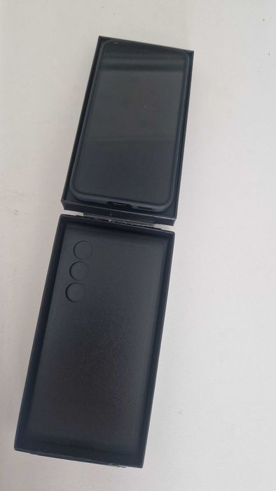 Samsung Galaxy S23 5G 128GB - Preto NOVO