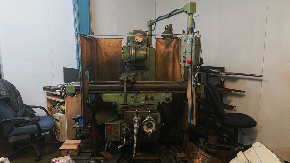 Frezarka FWD32U 1976 Fabryka Jarocin