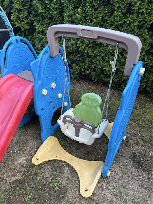 Plac zabaw dla dzieci plastikowy
