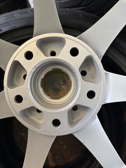 Продам Диски (Комплект 4шт)  RAYS ITS   R18x7,5j   ET42   5x114,3   CO73