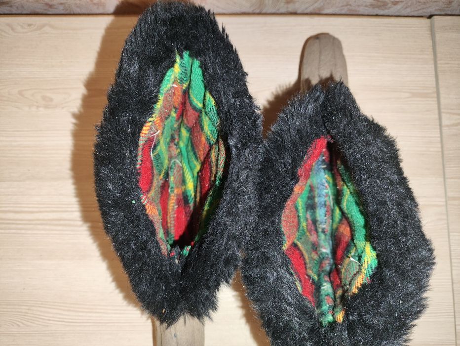 Валенки шитые, теплые. Новые.