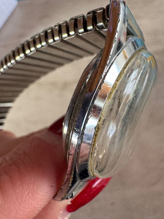 Zegarek vintage automatyczny – data, 33 mm, działa
