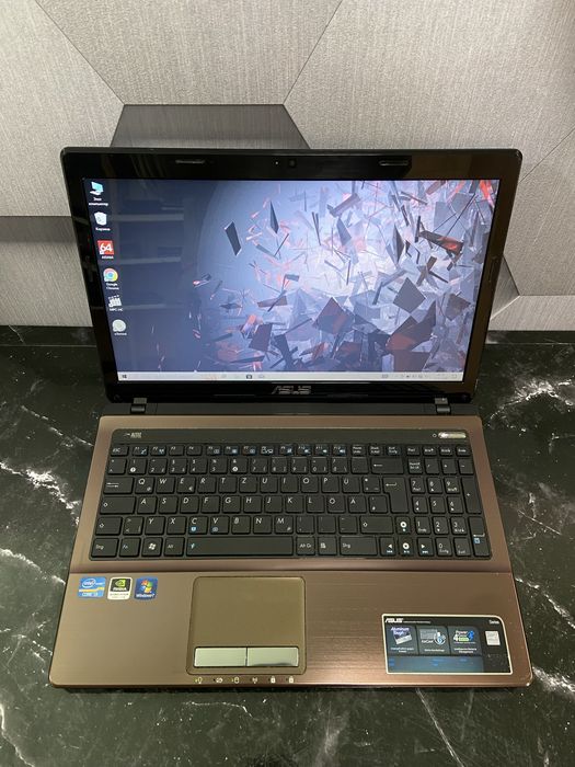 Надійний Asus X53S