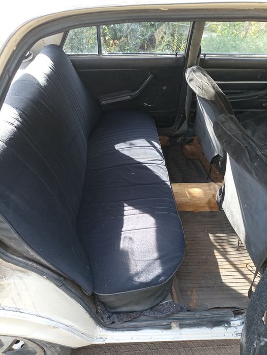 продам автомобіль ваз 2103