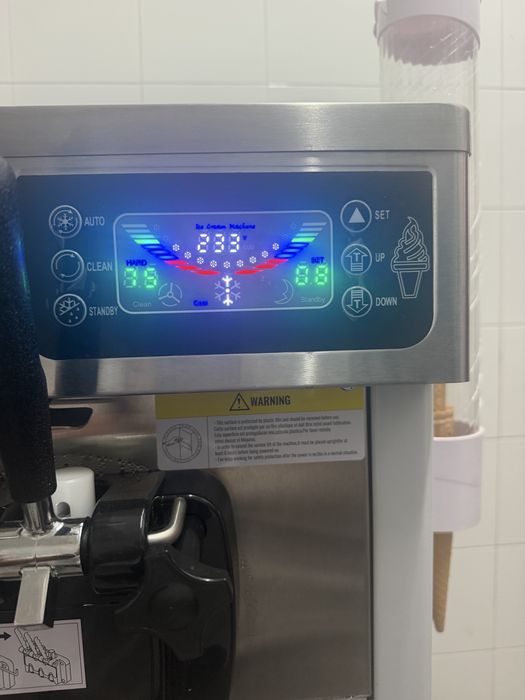 Maquina de gelado sotf nova