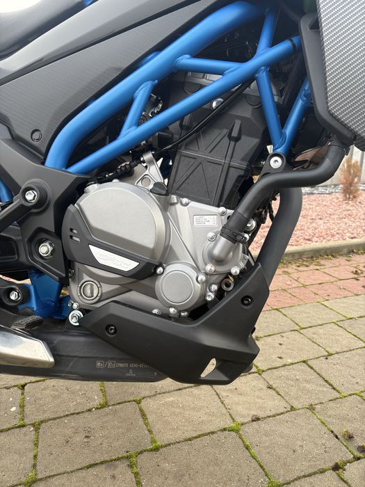 CFmoto nk300 2025 року.