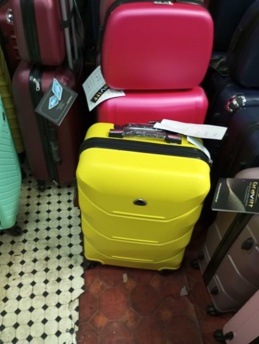 Walizka podróżna mała kabinowa na 4 kołach z ABS