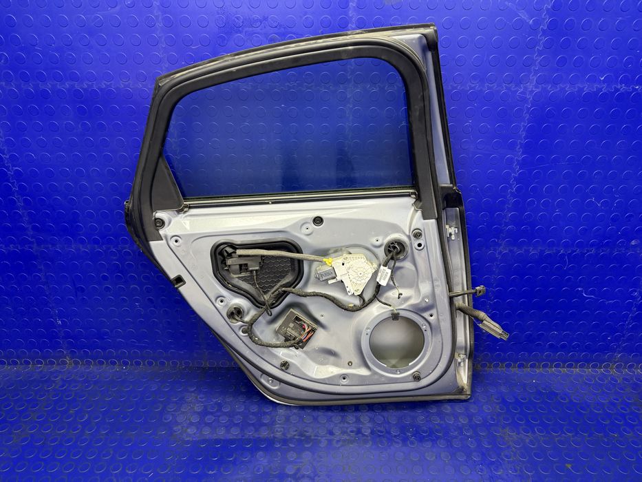 DRZWI tylne lewe kompletne AUDI A6 C7 SEDAN tył lewy LX7P OEM