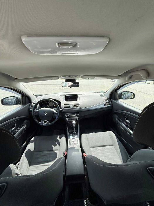 Renault Megane 1.5 dCi АВТОМАТ 2015 год
