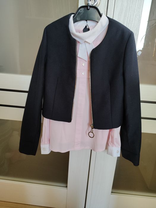 Школьный костюм 122 р. (Блузка в подарок)