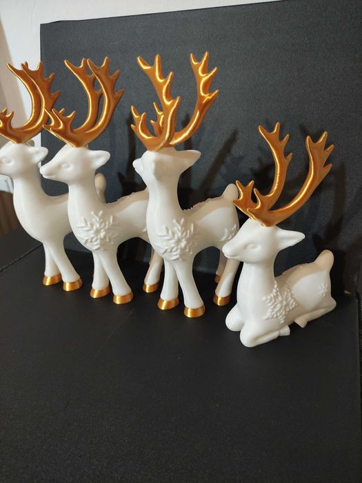 Zestaw 4 świątecznych reniferów dekoracja na święta Bożego Narodzenia