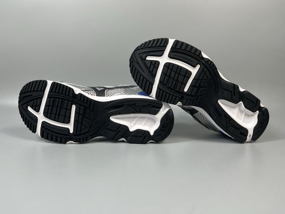 Кросівки Mizuno 36.5 розмір (устілка 23 см)