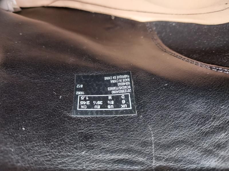 Ботильйоны ботинки с замком на устойчивом каблуке clarks кожа