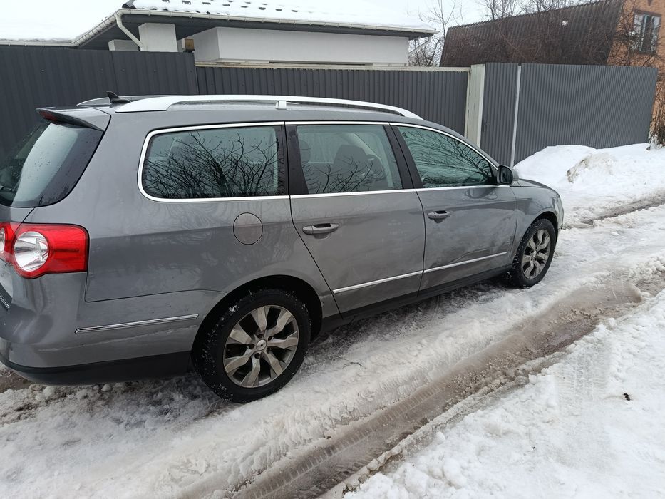 Фольксваген пасат 2007 року автомат.