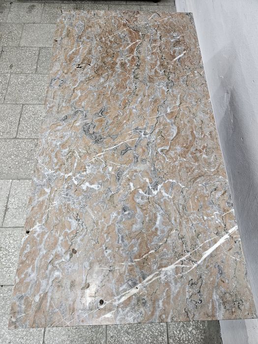 Stara dębowa komoda z blatem marmurowym /