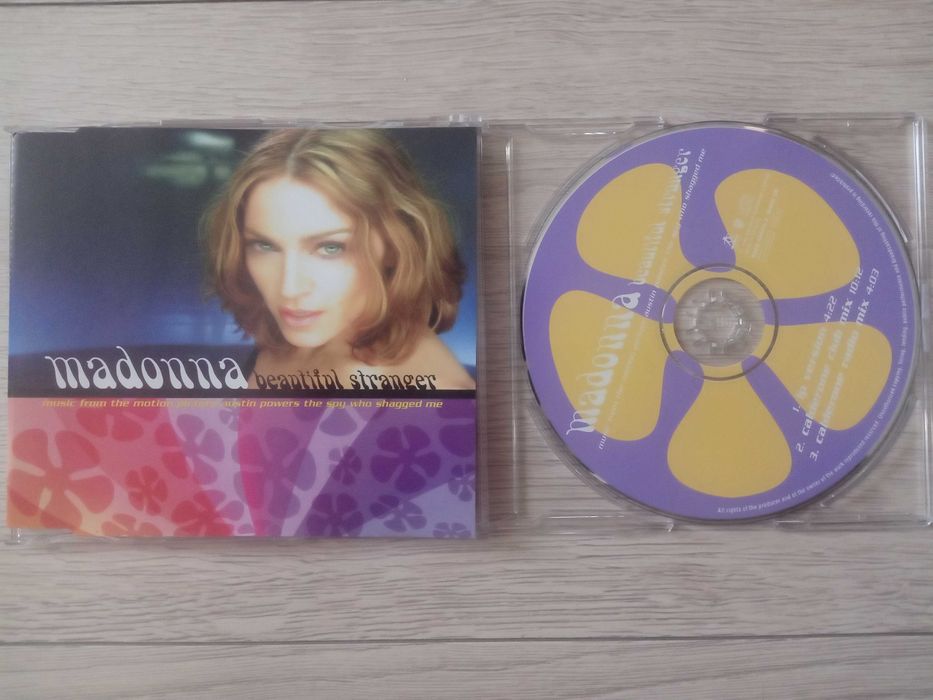 Madonna - Beautiful stranger
