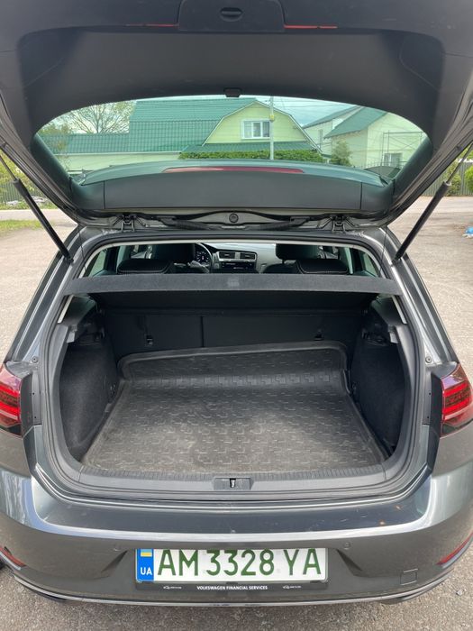 Volkswagen E-Golf 2019 р.36kw