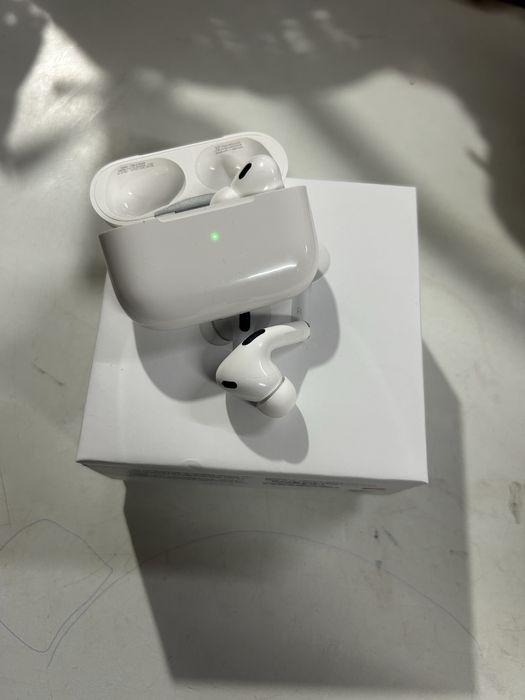 AirPods Pro 2 (2022)