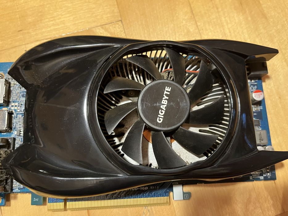 Karta graficzna Gigabyte AMD Radeon HD 5770 GPU 1GB
