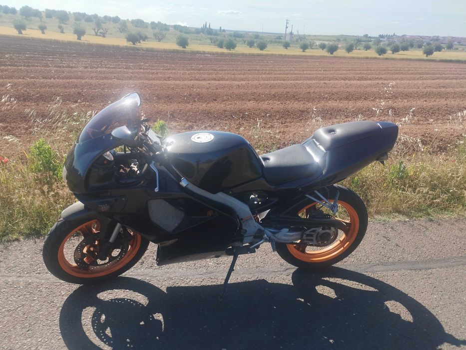 Aprilia RS 50 Monobraço (1996) – Matrícula Branca (Motociclo) – Beja