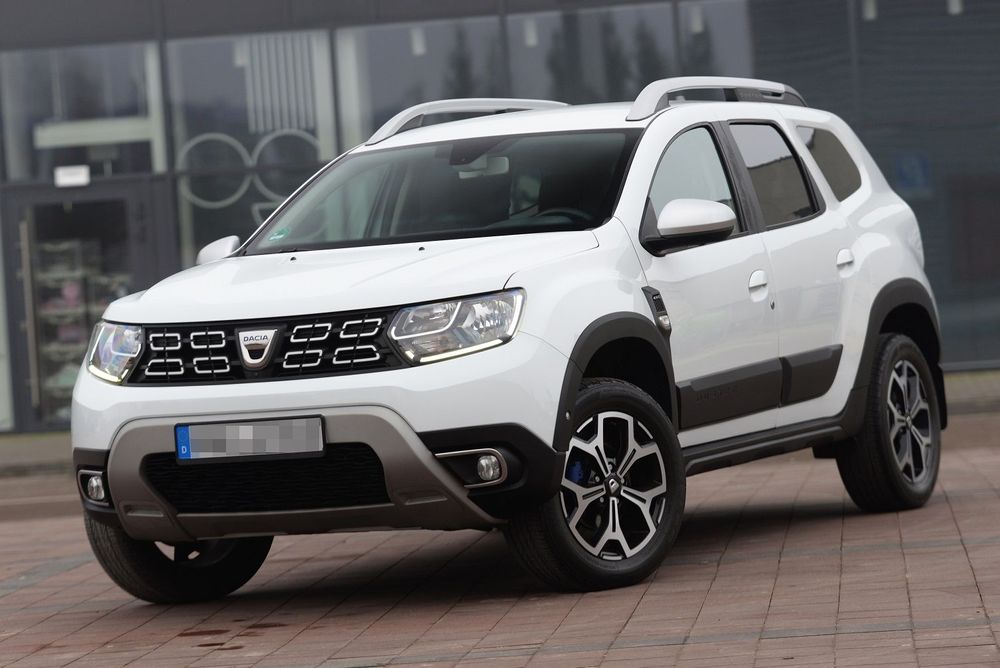 Dacia Duster 1.2 TCe 125PS 4WD BLIS 4xKamera stan BDB z Niemiec