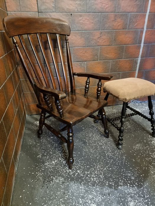 Stare meble fotele krzesła