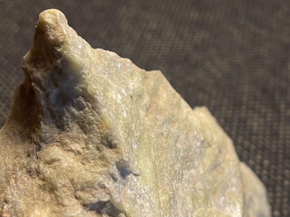 Grande exemplar de quartzo clorite – mineral de quartzo verde