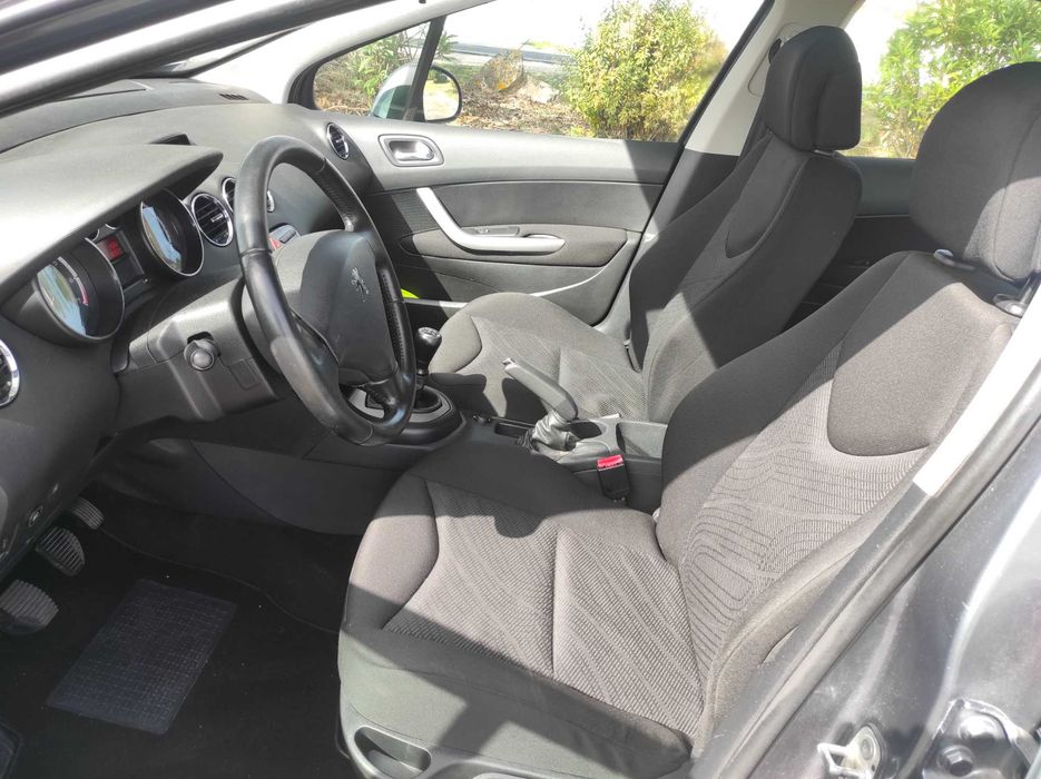 Peugeot 308 1.4 16V GPL/Gasolina 2010
