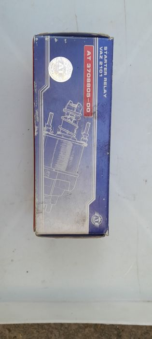 Реле стартера витягищює  на Ваз 2101-07