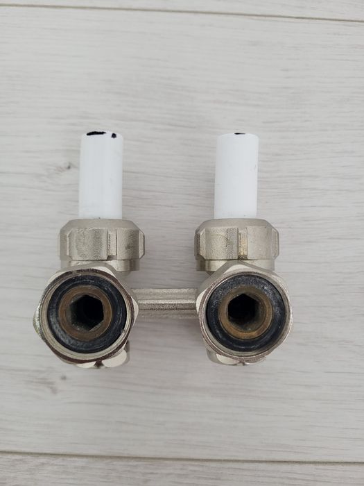 Kaloryfer nowy od dewelopera