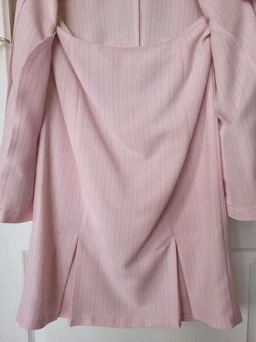 Letnia garsonka ze spódniczką - M