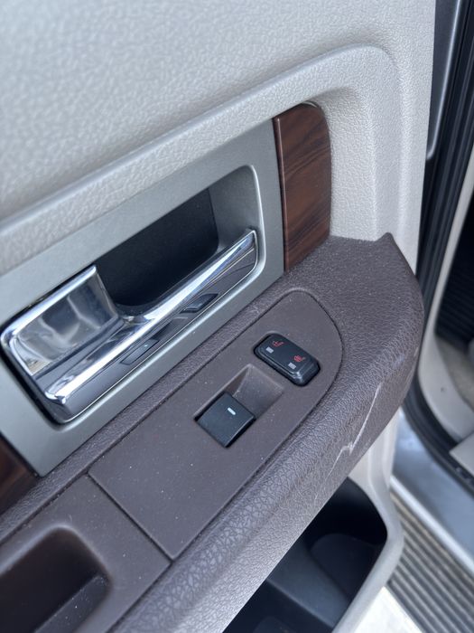 Ford F150 Platinum - 5.4 -2010 4x4 uszkodzony - FV23 %