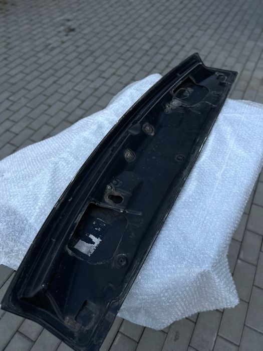 Спойлер багажника Land Rover Range Rover (L322)