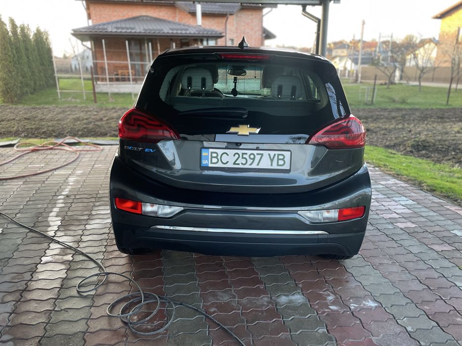 Продам авто chevrolet bolt